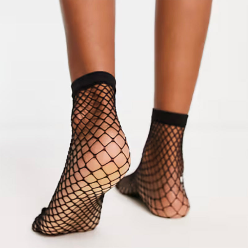 Mini Diamond Fishnet Ankle Socks