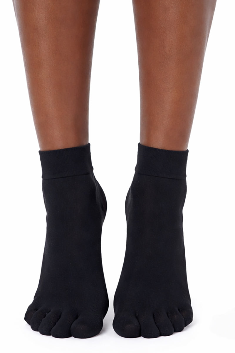 TOETOE Five Toe Nylon Ankle Socks - LEGGSBEAUTIFUL