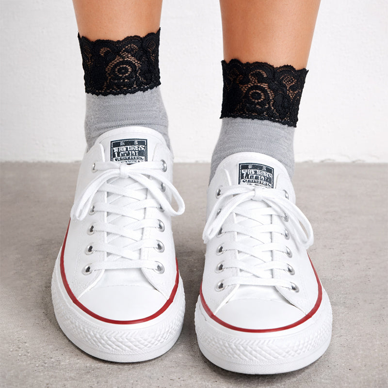 Milena Cotton Blend Lace Top Ankle Socks - LEGGSBEAUTIFUL