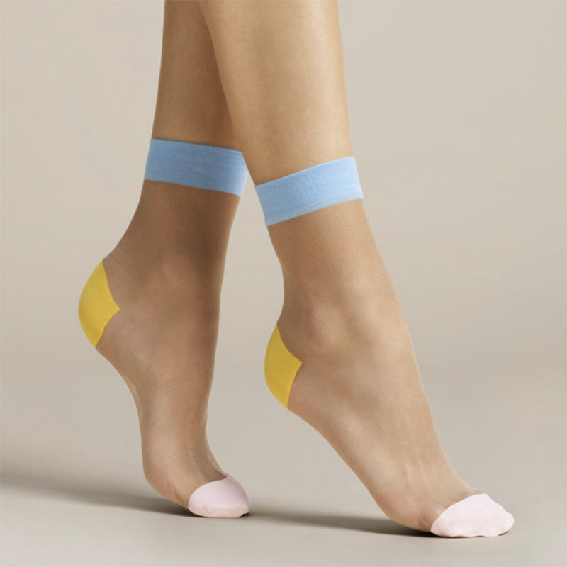 Load image into Gallery viewer, Fiore Sheer Tri-Colour Nylon Ankle Socks
