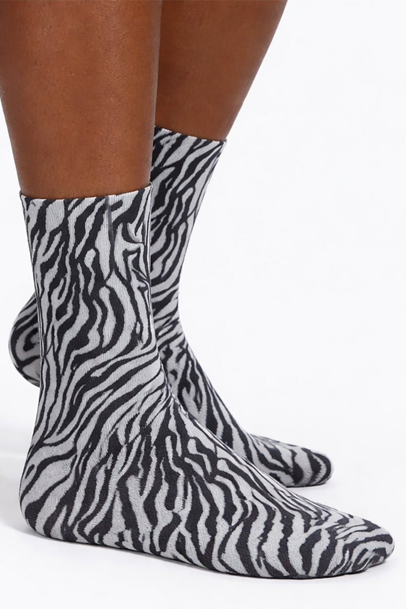 Pamela Mann Zebra Print Ankle Socks - LEGGSBEAUTIFUL