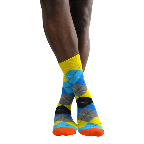 Load image into Gallery viewer, Luv Socks Men&amp;#39;s Cotton Blend Coloured Argyle Ankle Socks - Leggsbeautiful
