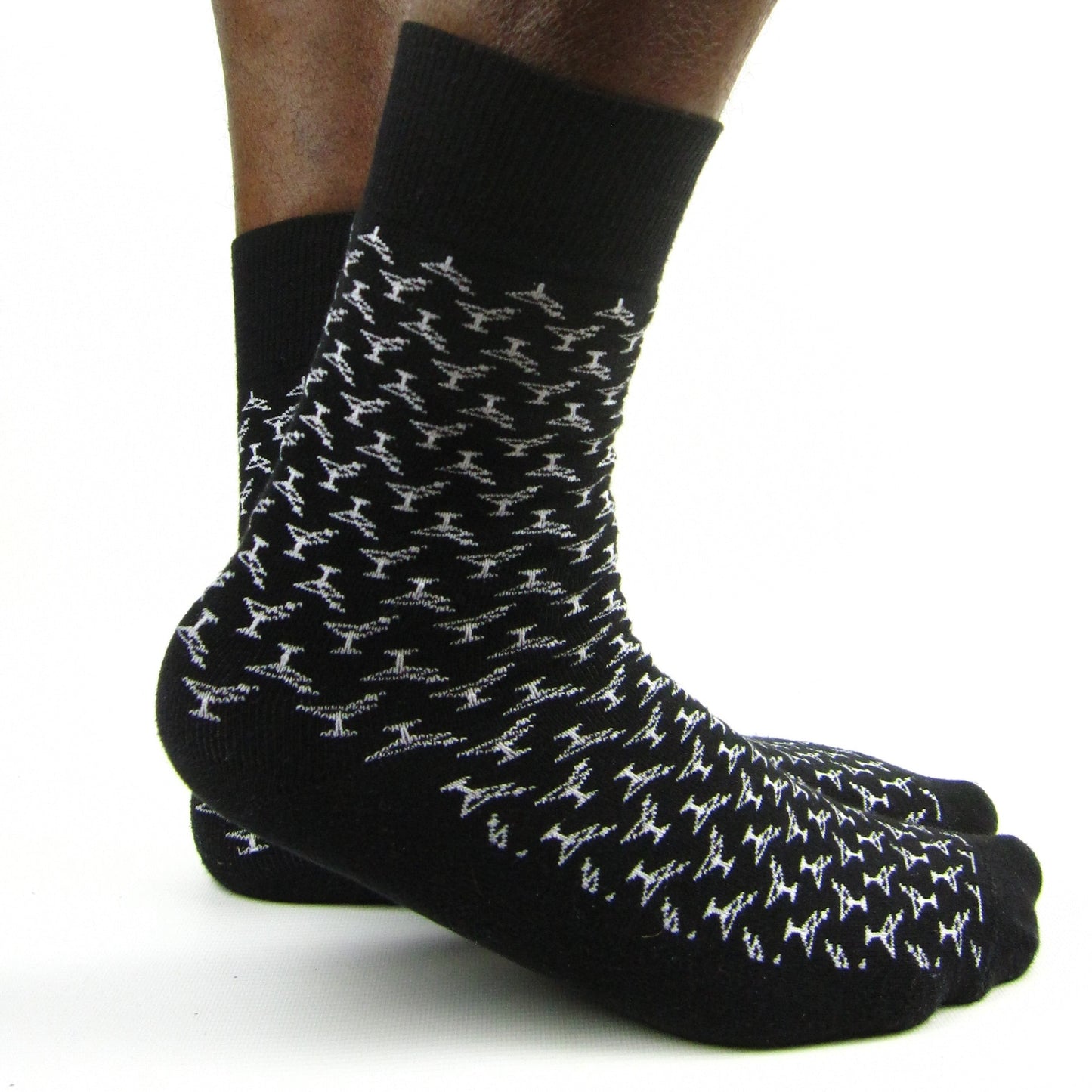 Luv Socks Men's Cotton Blend Martini Print Ankle Socks - Leggsbeautiful