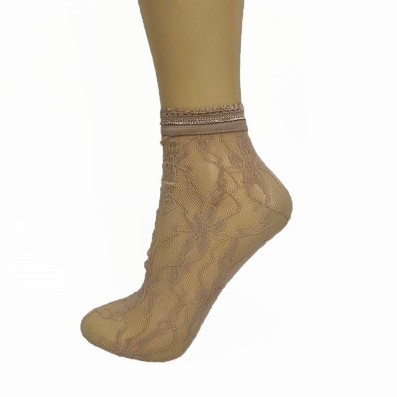 Magnetis Cut & Sewn Floral Net Ankle Socks - Leggsbeautiful