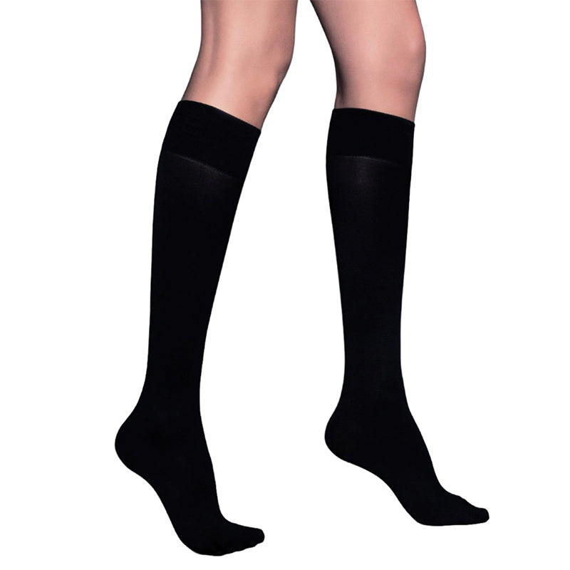 
                      
                        Veneziana Katrin 40 Denier Knee High Socks
                      
                    