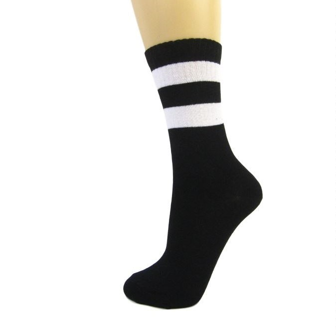 Load image into Gallery viewer, Two Stripe Athletic Style Ankle Socks - Leggsbeautiful

