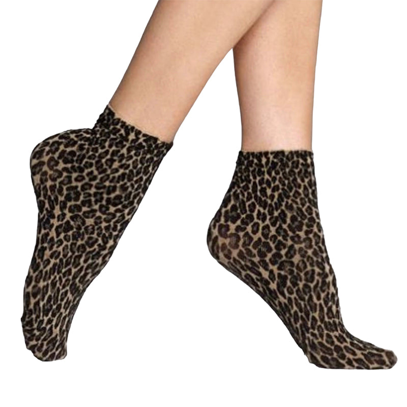 Load image into Gallery viewer, Veneziana Opaque Microfibre Leopard Print Ankle Socks
