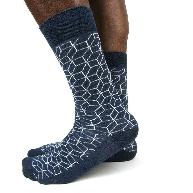 
                      
                        Luv Socks Men's Cotton Blend Optical Cube Ankle Socks - Leggsbeautiful
                      
                    