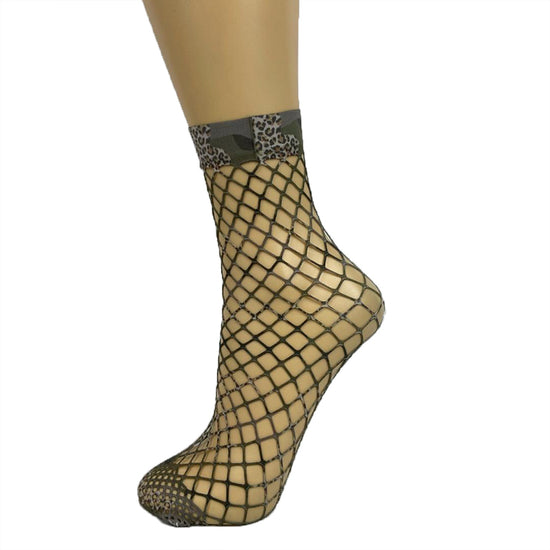 Pamela Mann Extra Large Net Camo & Leopard Print Ankle Socks